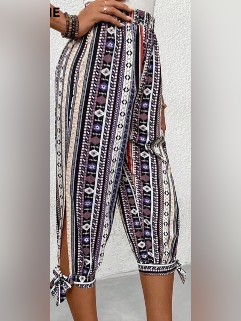 Emery Rose Geometric High-Waist Tapered Capris Multicolor XL